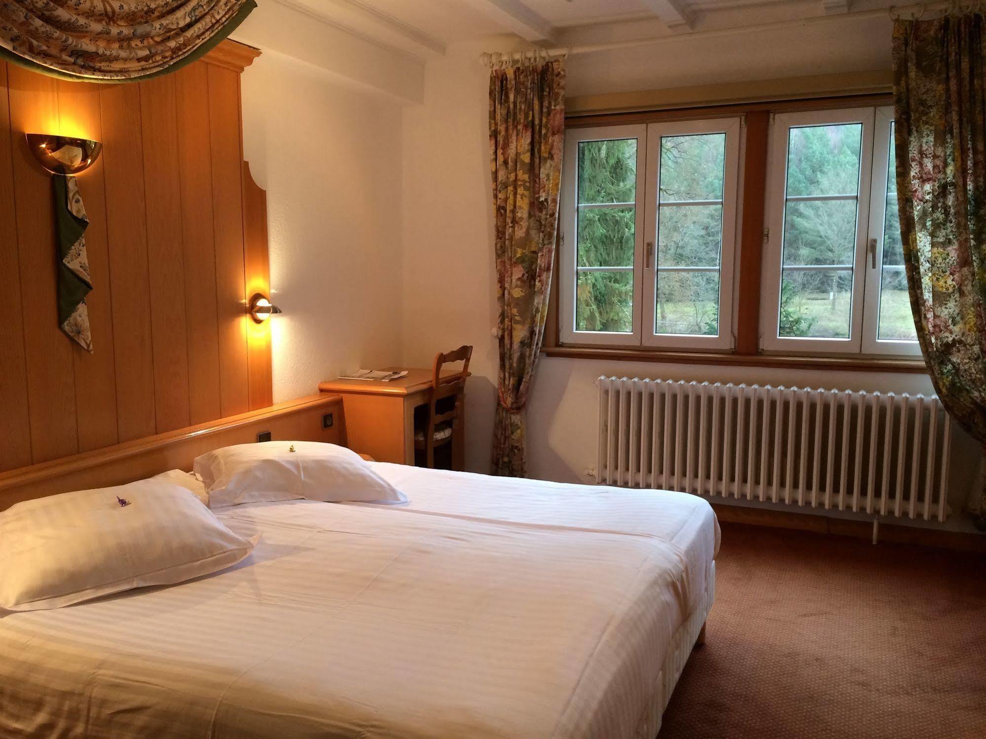 Auberge D'Imsthal La Petite-Pierre Esterno foto