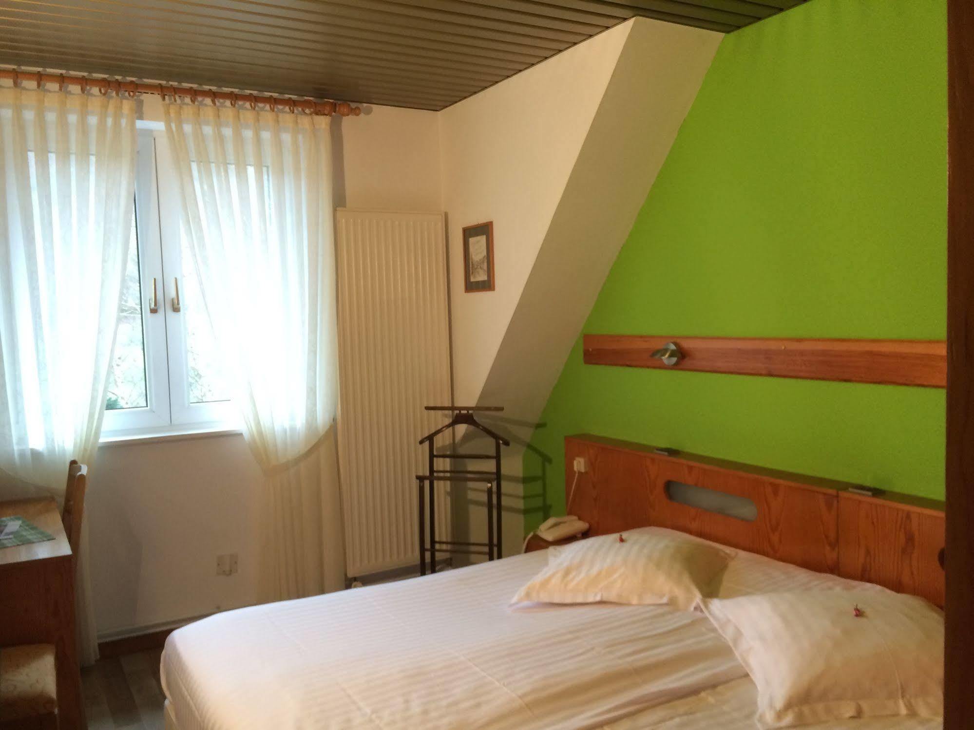 Auberge D'Imsthal La Petite-Pierre Esterno foto